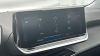 Peugeot 2008 1.2 PureTech 130ch S&S Roadtrip EAT8 — photo 13