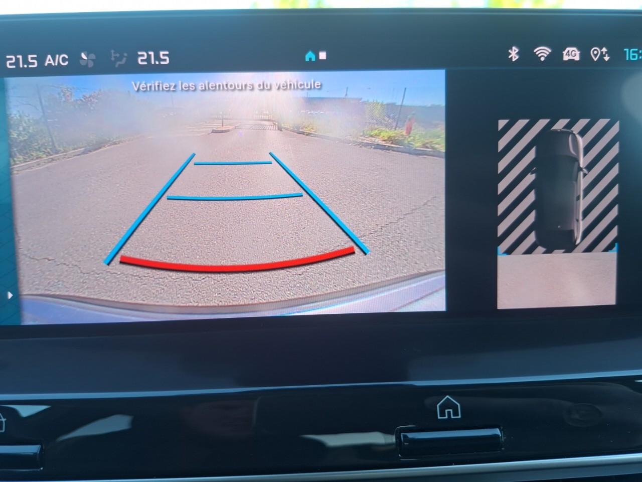 Citroën C4 puretech 130ch s&s shine eat8 — photo 17