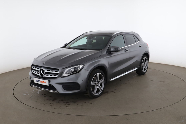 Mercedes-Benz GLA 220 d Fascination 7G-DCT