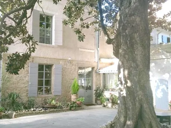 Maison 10 pièces 245 m²
