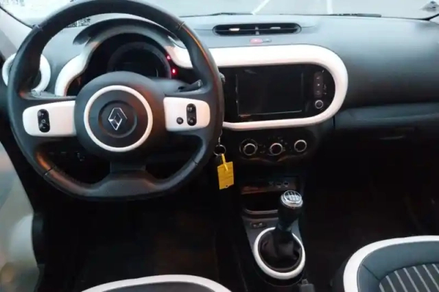 Renault Twingo iii tce 95 — photo 9