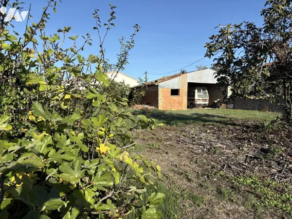 Terrain 490 m²