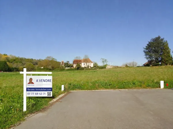 TERRAIN VIABILISE DE 1340 M2