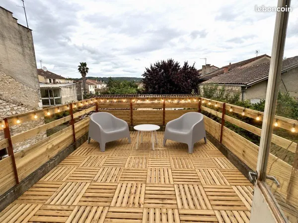 T2 rénové terrasse + véranda