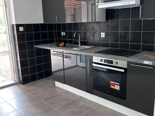 Appartement F3 70m² avec garage terrasse terrain