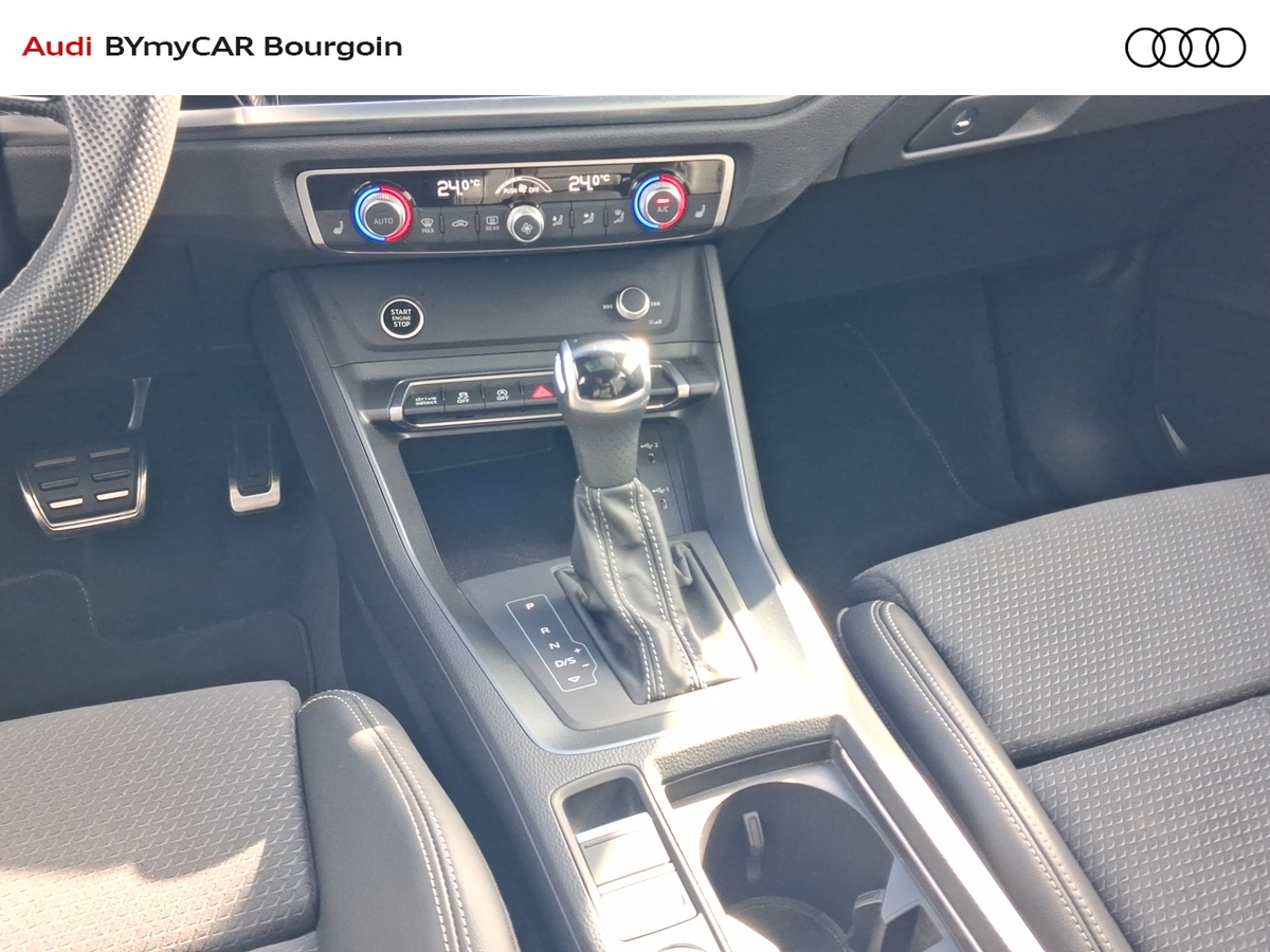 Audi Q3 Sportback 35 TFSI 150 ch S tronic 7 — photo 17