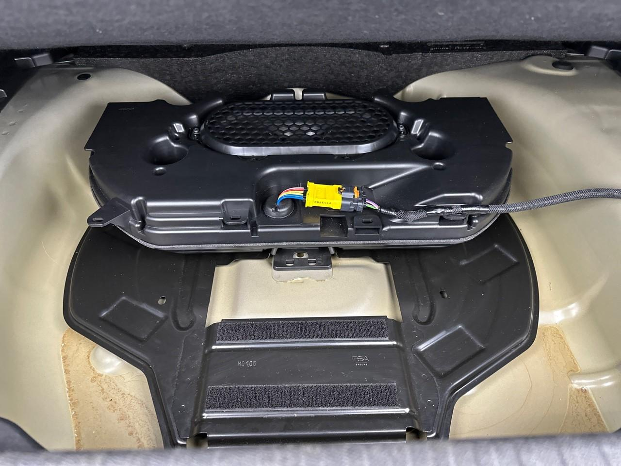 Citroën C4 puretech 130 s&s eat8 shine — photo 36