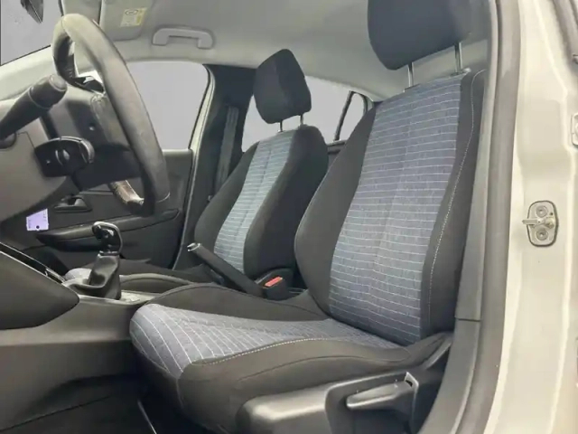 Peugeot 208 puretech 75 s&amp;s bvm5 — photo 11