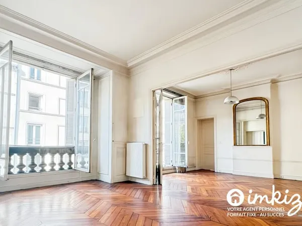 Paris 11e - Appartement Haussmannien de 119 m²