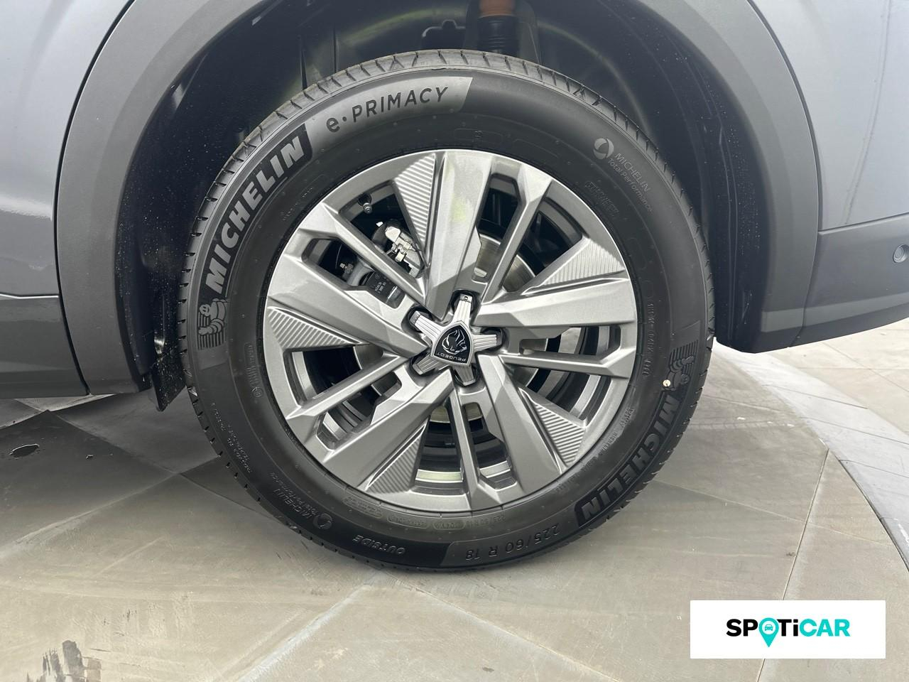 Peugeot 5008 hybrid 145ch allure e-dcs6 — photo 11