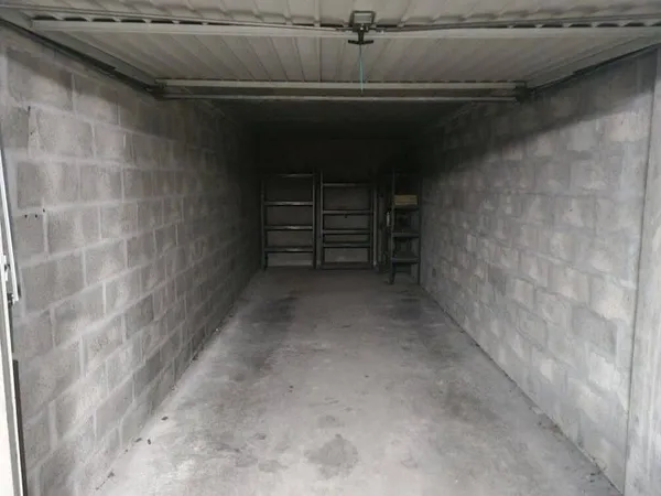 Parking 15 m²