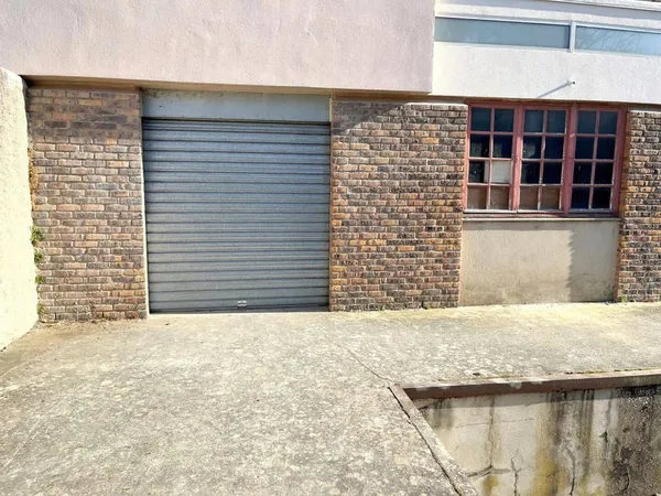 Local d'activité 30 m²