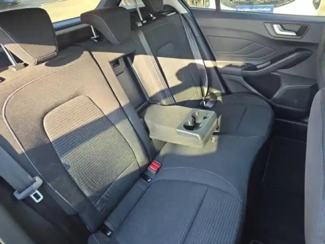 Ford Focus 1.0 ecoboost 125ch titanium x business — photo 12