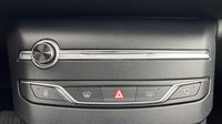 Peugeot 308 Sw 1.5 BlueHDi 130ch S&S Allure EAT8 — photo 19