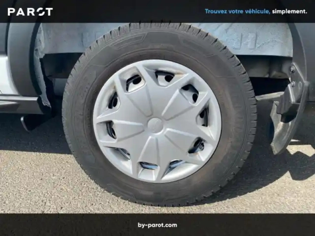 Ford Transit fourgon fg t310 l2h2 2.0 ecoblue 130ch trend — photo 14