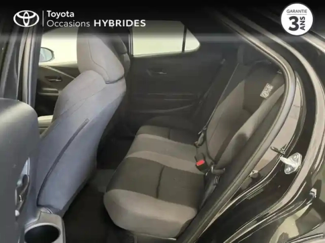 Toyota C-Hr 2.0 hybride rechargeable 225ch design my25 — photo 4