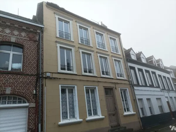Immeuble de rapport 82 m²