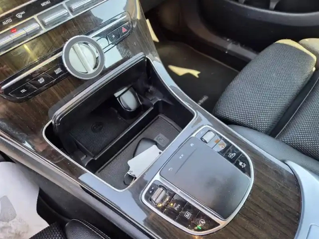 Mercedes Glc 200 d 9g-tronic — photo 23