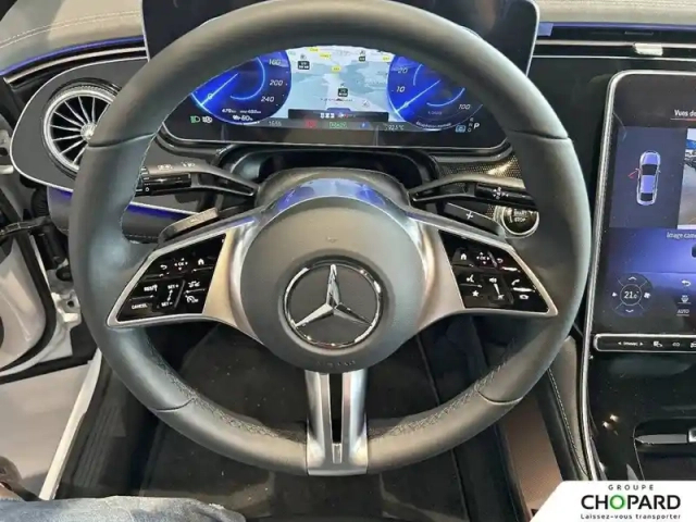 Mercedes Eqe 300 — photo 51