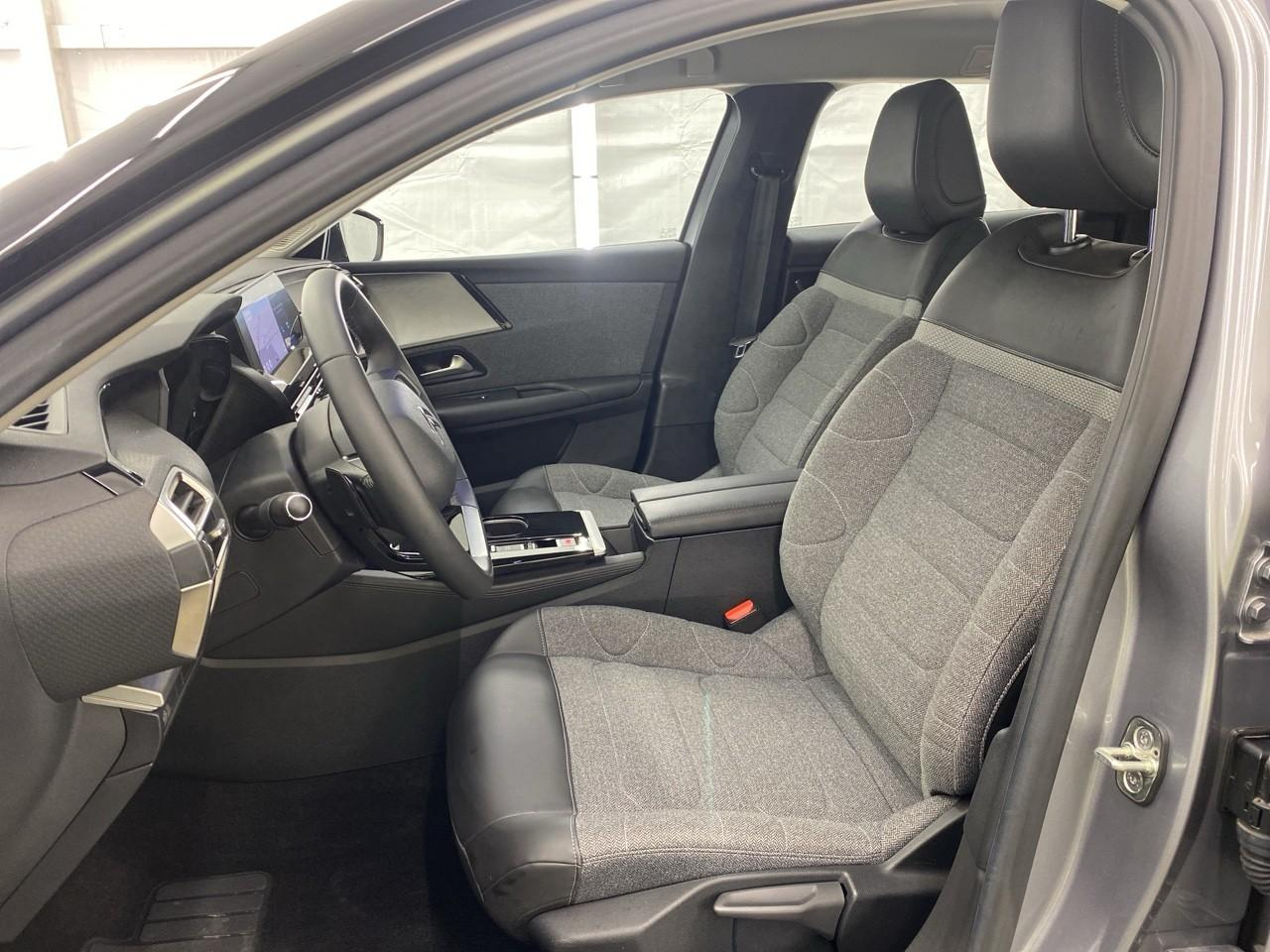 Citroën C5 X puretech 130 s&s eat8 feel business — photo 9