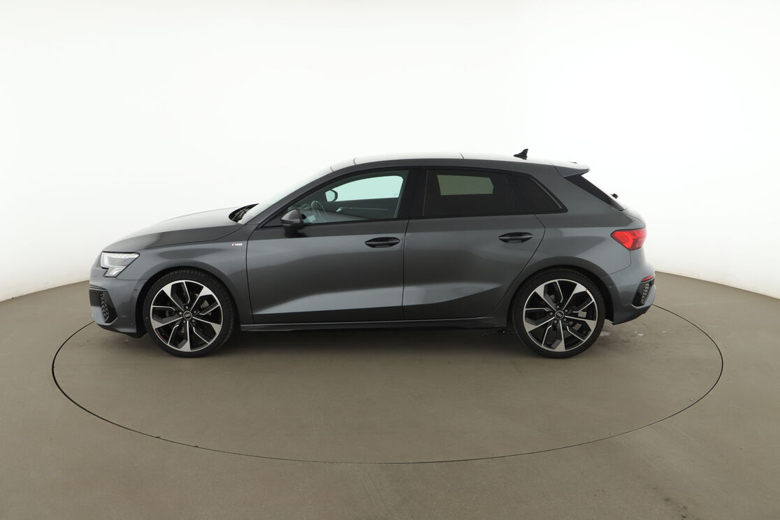 Audi A3 Sportback 35 TFSI mHEV S Line S Tronic 7 — photo 2