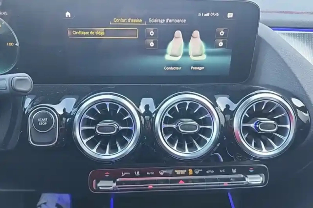 Mercedes Eqa 250+ — photo 23