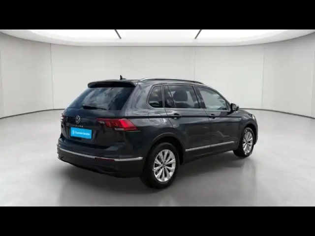 Volkswagen Tiguan 2.0 tdi 150ch life business dsg7 — photo 5