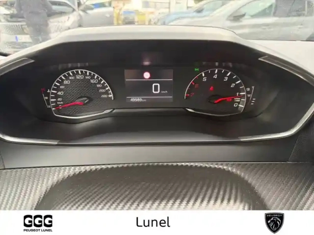 Peugeot 208 puretech 100 s&amp;s bvm6 — photo 14
