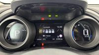 Toyota Yaris 116h Design 5p MY22 — photo 10