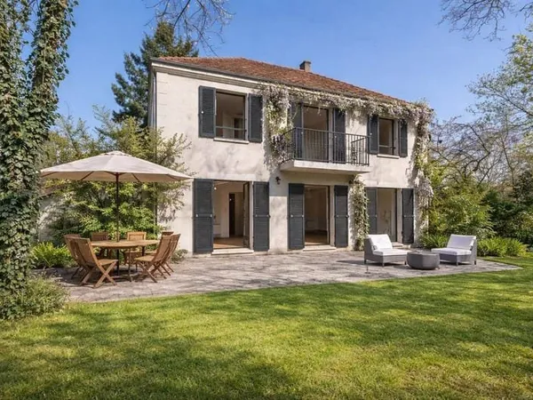Maison 7 pièces 140 m²
