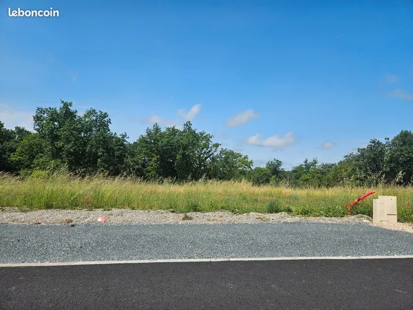 Terrain viabilisé à 7 minutes de Gaillac