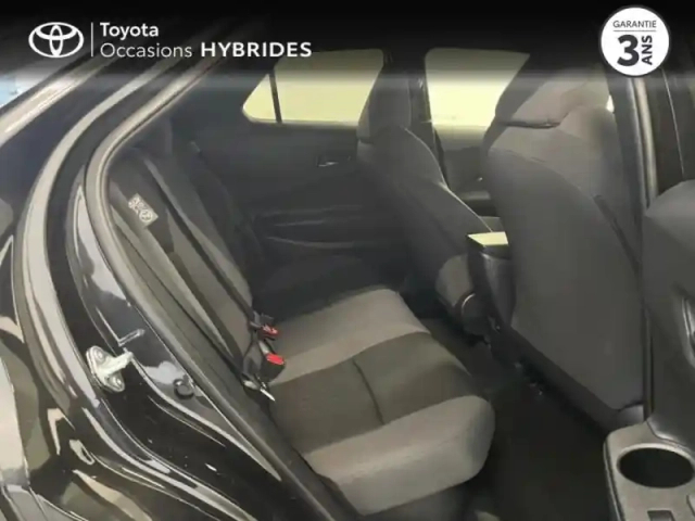 Toyota C-Hr 2.0 hybride rechargeable 225ch design my25 — photo 13