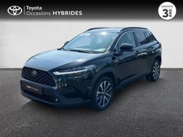Toyota Corolla cross 1.8 hybrid 140 style comfort attitude black