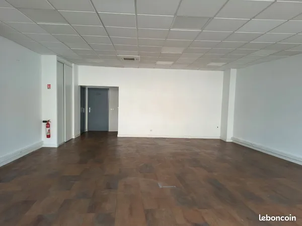Local commercial Valence Centre 100m2