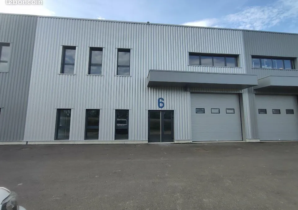 Photo 1