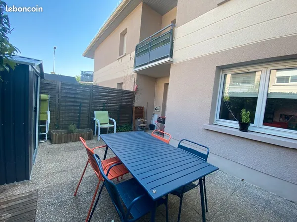 Proche pôle aéronautique -appartement T2 - 45.9 m²