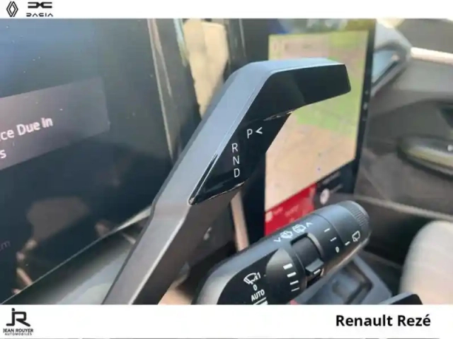 Renault Megane e-tech electric 220ch techno autonomie confort -25 — photo 6