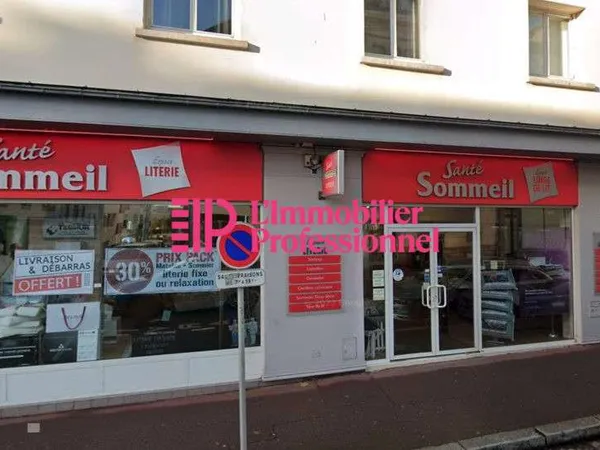 A louer local commercial 262m² à Lorient centre