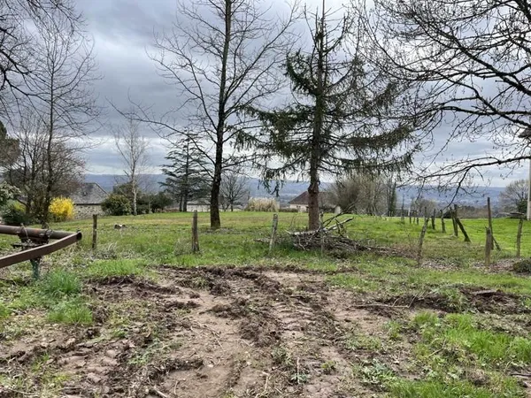 Terrain à bâtir de 0 pièces principales