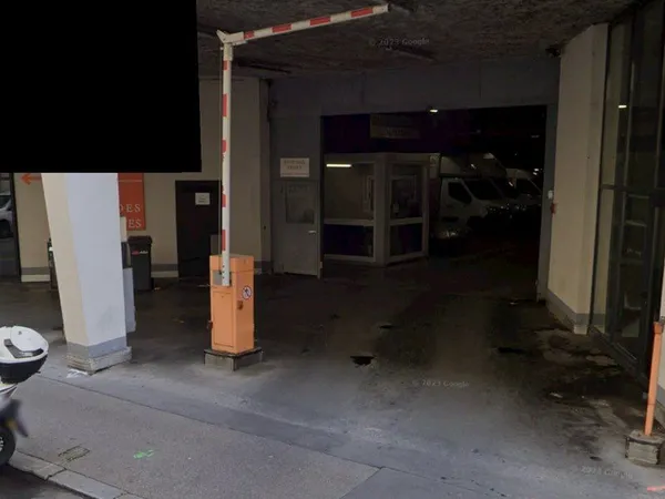 Stationnement Location Lyon 210€