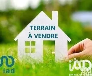 Terrain 828 m²