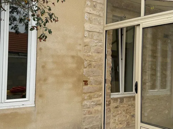 Maison 3 pièces 140 m²