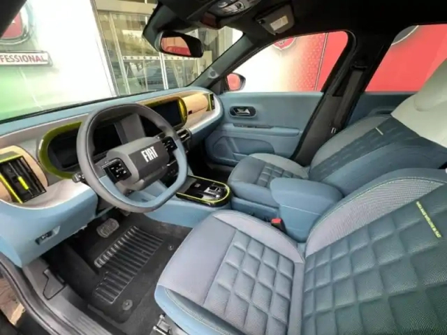 Fiat Panda grande  electrique 113ch la prima (certinergy 5700? déduit) — photo 8