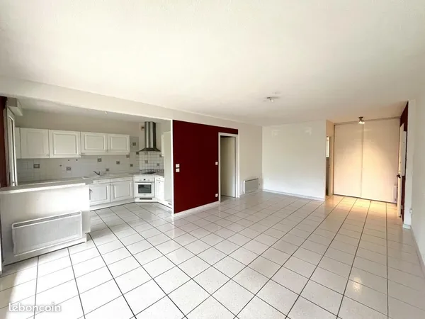 Appartement 3 pièces 153 m²