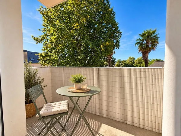 Soumoulou appt T4 70 m2, garage et cave