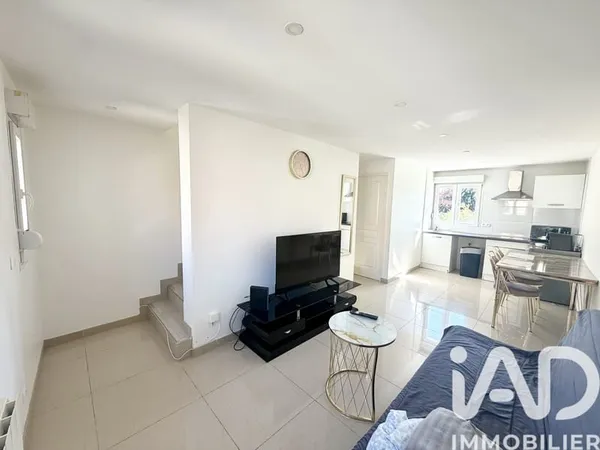 Maison avec appartements 75 m²