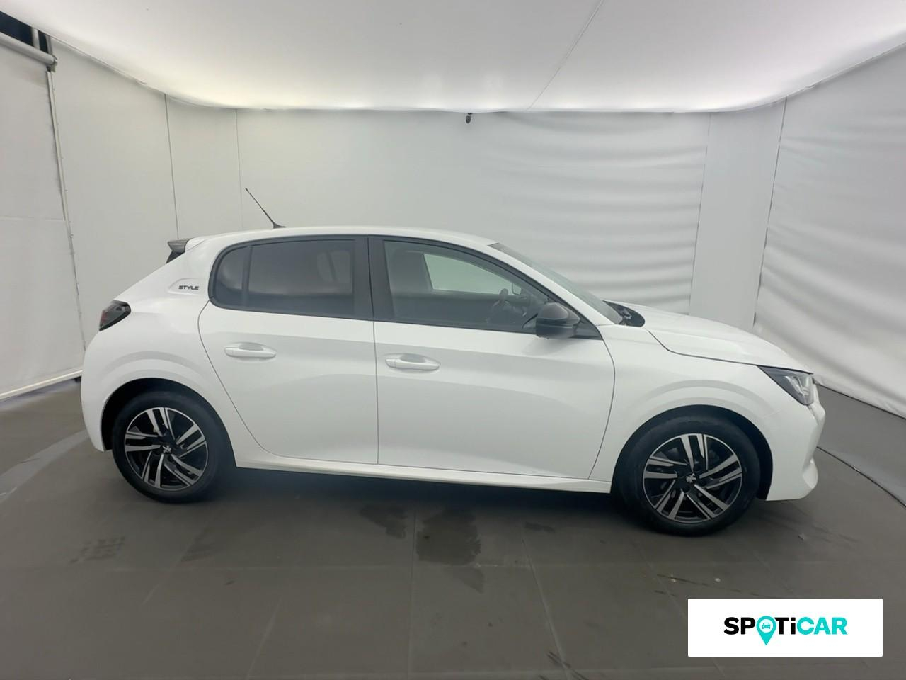 Peugeot 208 1.2 puretech 100ch s&s style — photo 4