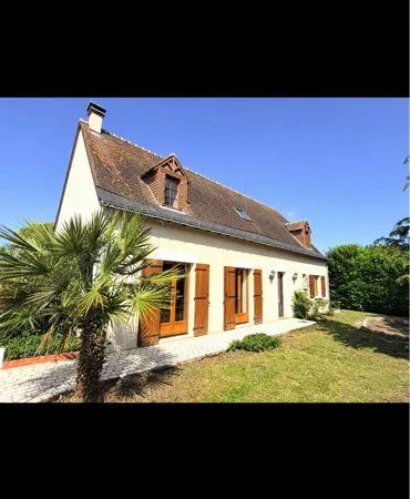 LEMERE "Le Coudray": A 10 Kms du centre ville de CHINON, L'ILE BOUCHARD et RICHELIEU, maison tout co