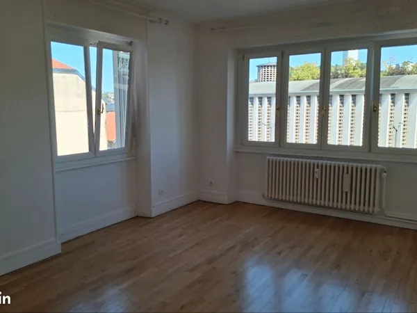 Appartement T4 de 100 m2