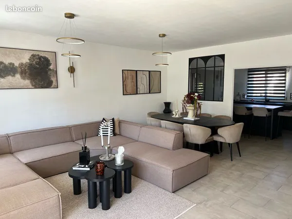 Dole - 157 m², 4 chambres - DPE B - Maison familiale avec grand garage